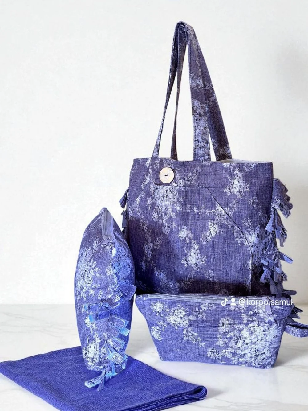 Purple Floral Tote Bag Set with Matching Pouches - Women Bags - Picture 5 of 7